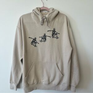 Skater Skeleton Beige Hoodie Size L